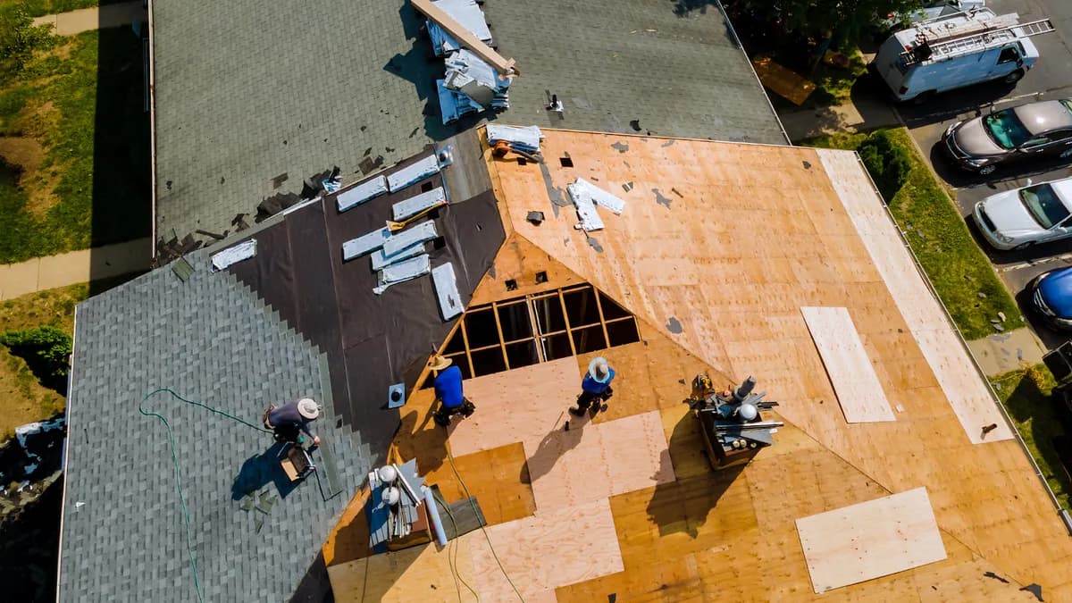 How Often To Replace Your Roof? A Quick Homeowner’s Guide
