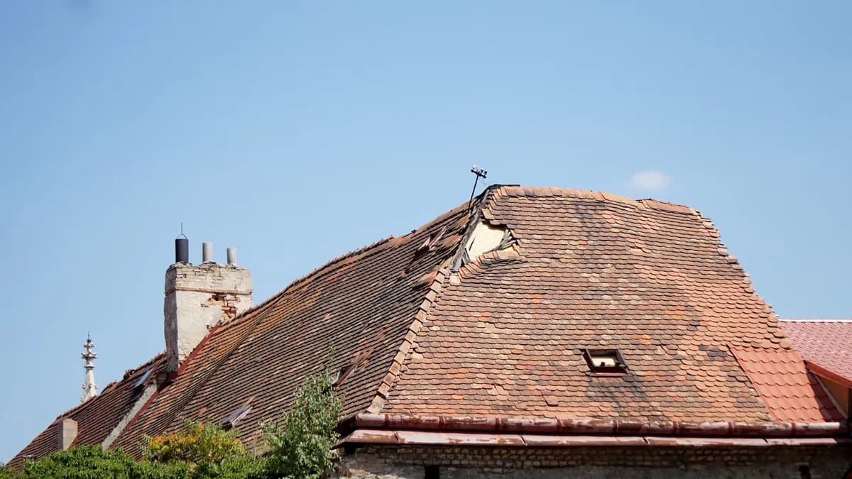 Roof Damage? Here’s How To Get Insurance To Pay For Roof Replacement